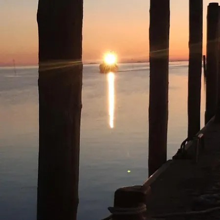 Gleis Acht 아파트 브레드슈테트